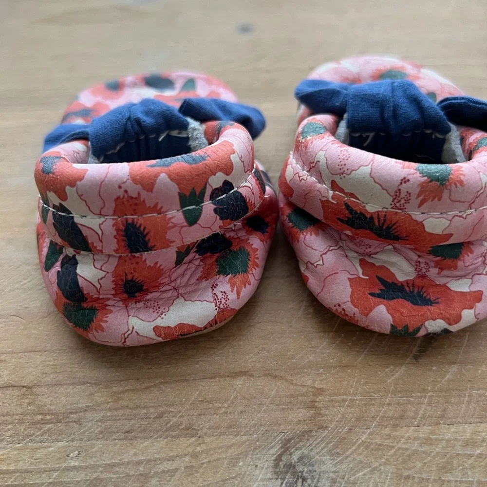 Freshly Picked Size 3 Knotted Bow Island Bloom Moccasins Girl Crib Shoes New